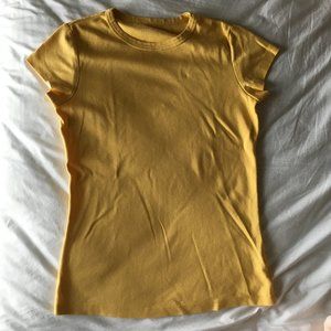 Banana Republic classic cotton tee